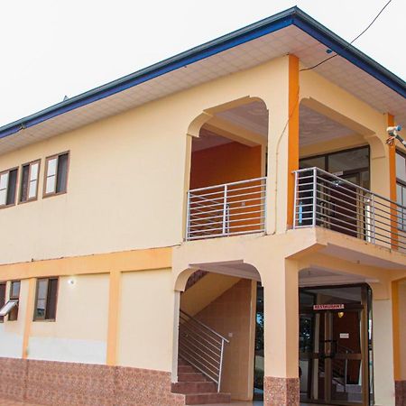Nbangba Hotel テチマン エクステリア 写真