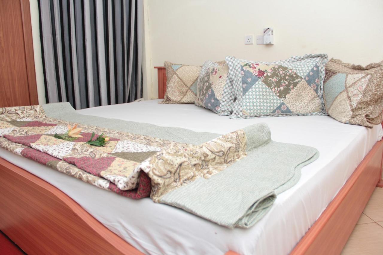 Nbangba Hotel テチマン エクステリア 写真